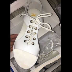 White Shiekh Women’s Sandals